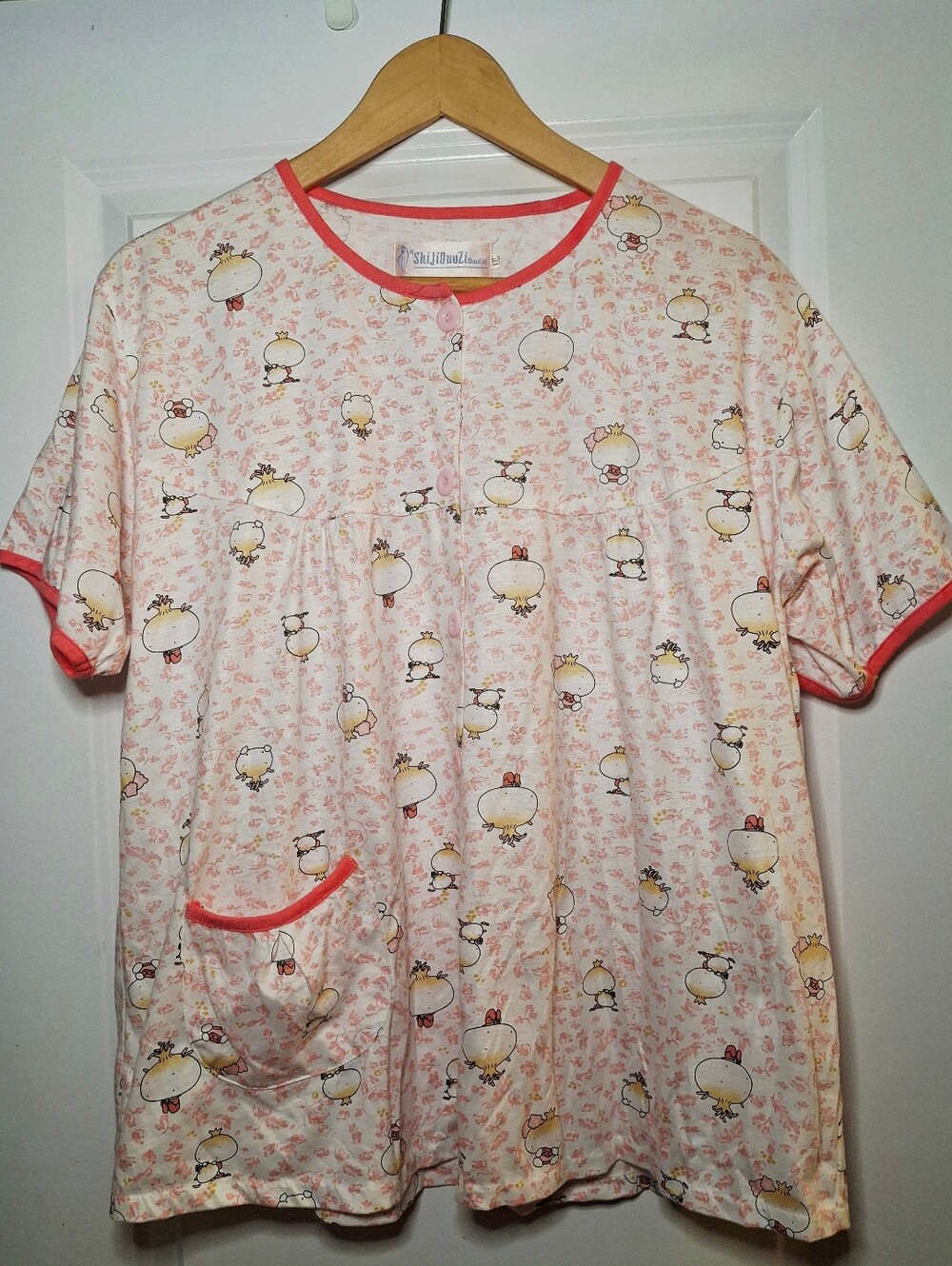 Vintage Y2K Kawaii Short Sleeve Button-up Pajama Top (XL)